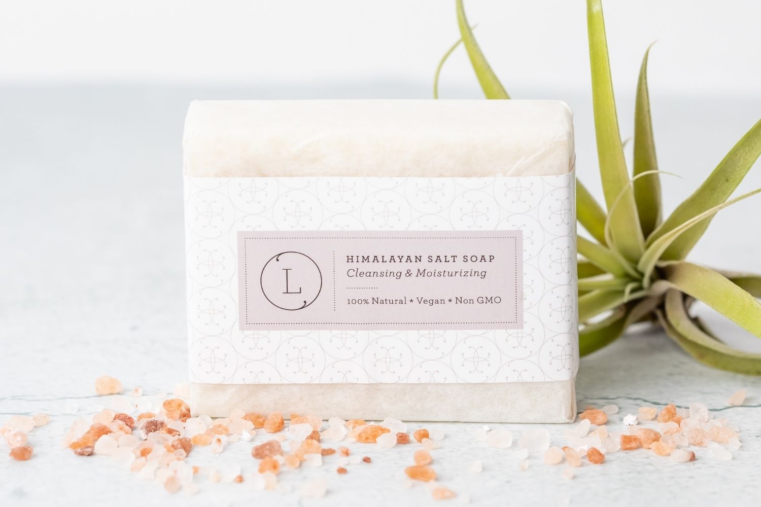 2x Natural Cold Process Soap Bar with Essential oils